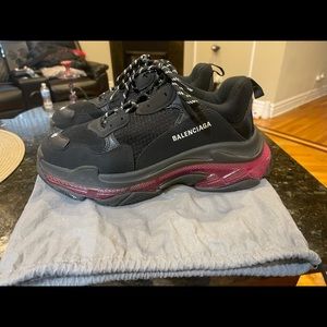 Balenciaga Triple S Clear Sole Sneakers. Shoes Size 45 in (fits US size 11.5/12)
